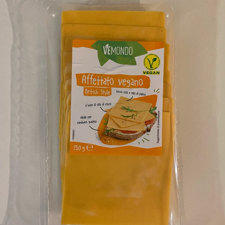 photo of Vemondo  Affettato Vegano British Style shared by @sarabagnara on  07 Aug 2022 - review