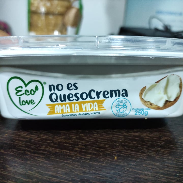 photo of Ecolove No Es Queso Crema shared by @carope02 on  25 May 2022 - review