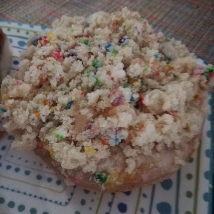 review photo of Beechwood Doughnuts Birthday cake doughnut shared by @dgomes on 13 Aug 2020 - review