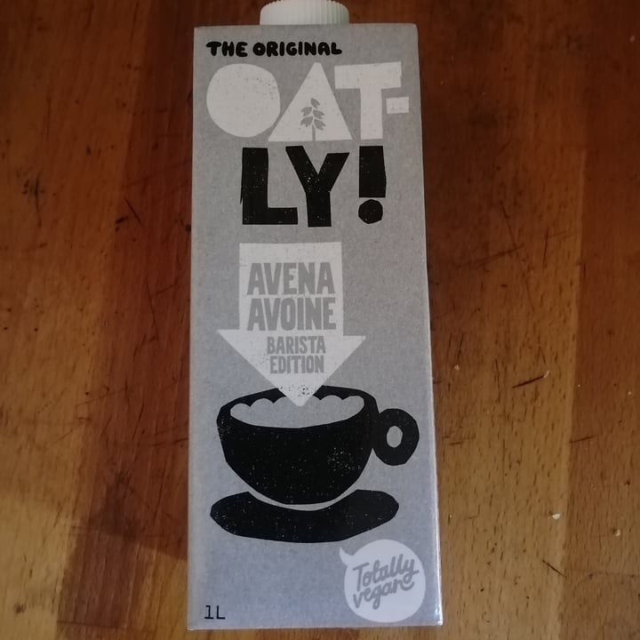 photo of Oatly Avena Avoine Barista Edition shared by @azzurra on  27 Oct 2022 - review