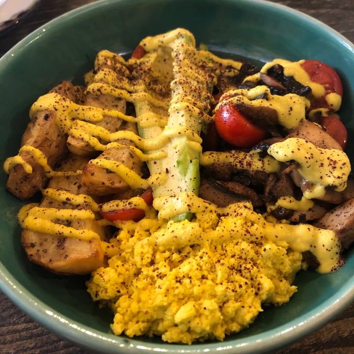 photo of Lexi's Healthy Eatery Farmers Breakfast Bowl shared by @tinacheng on  20 Dec 2020 - review