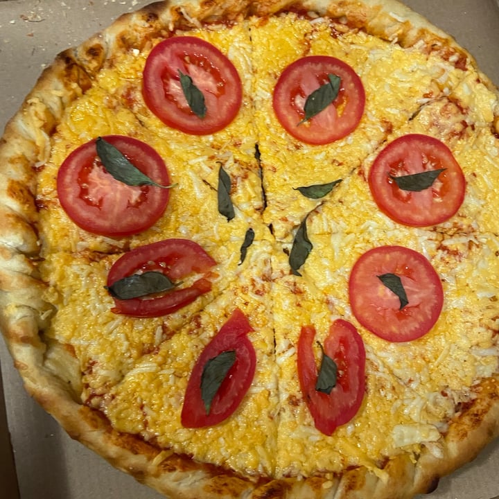 review photo of Veggino's Pizza Pizza margarita shared by @ilse on 30 Jul 2021 - review