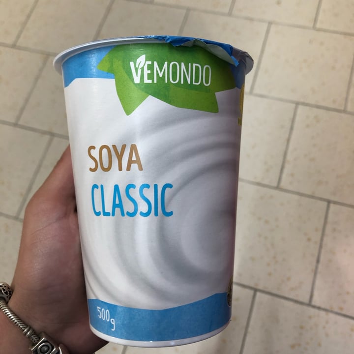 photo of Vemondo  Yogurt di soia bianco shared by @martinadvc on  24 Jun 2022 - review