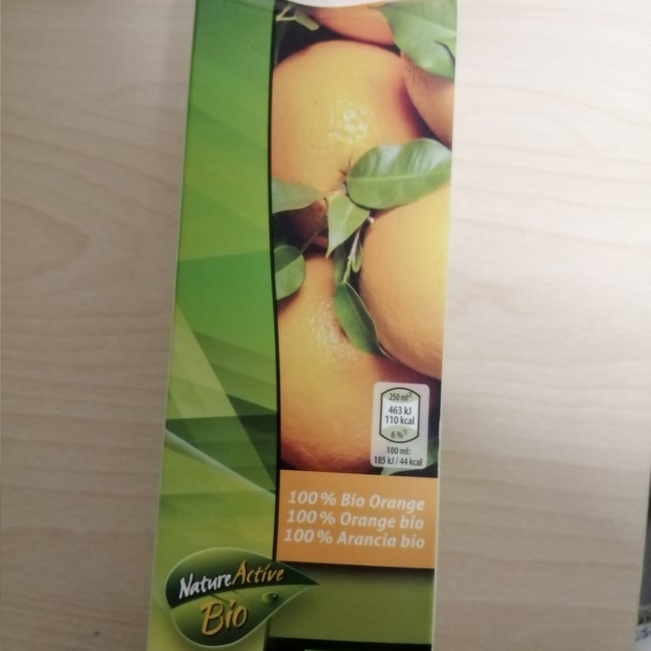 review photo of Aldi - Nature active bio Succo 100% Arancia shared by @tazzina98 on 26 Mar 2022 - review