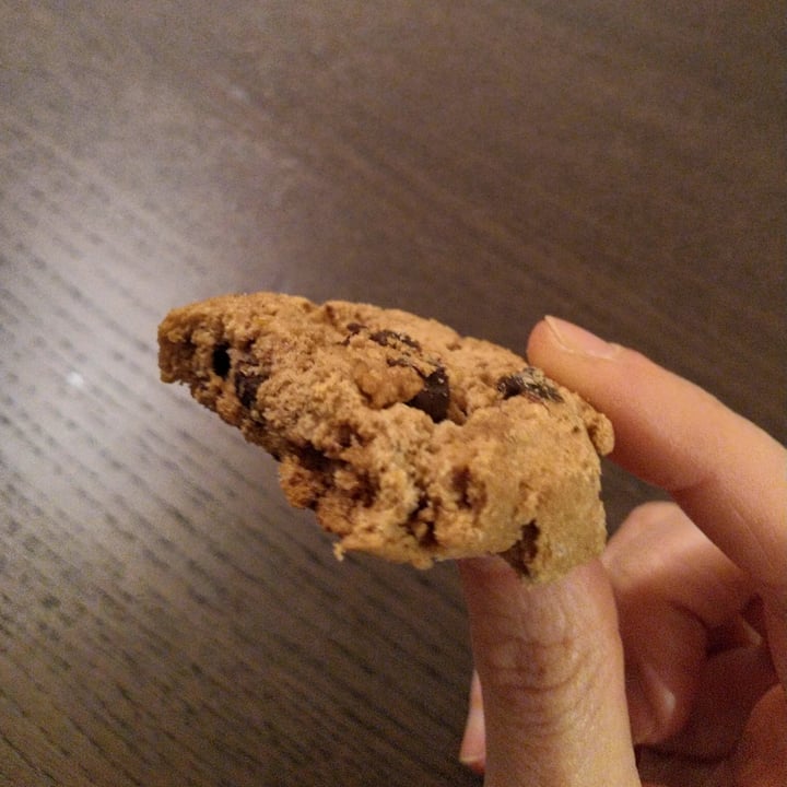 photo of Vemondo cookies choc chunks and orange shared by @ant0basta on  29 Nov 2022 - review