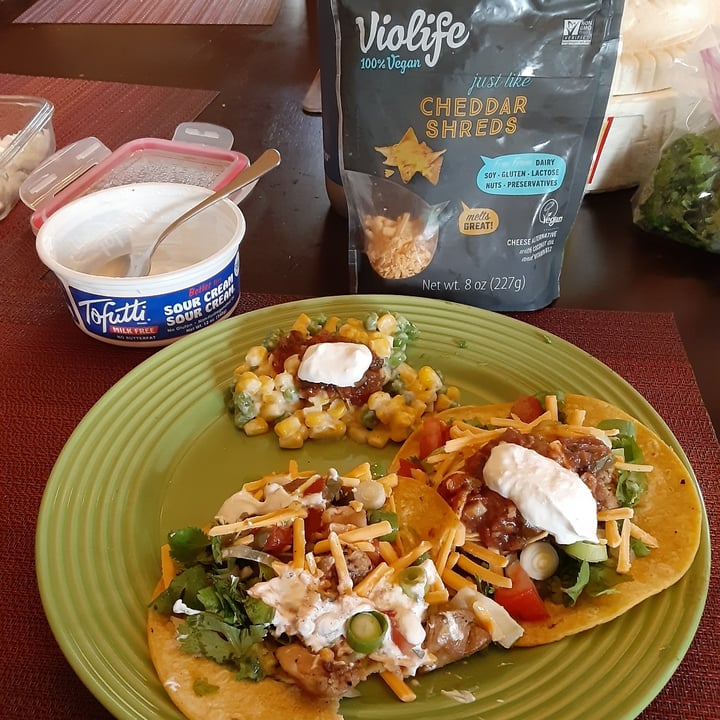 review photo of Violife Cheddar shreds shared by @woodvegan on 18 May 2022 - review