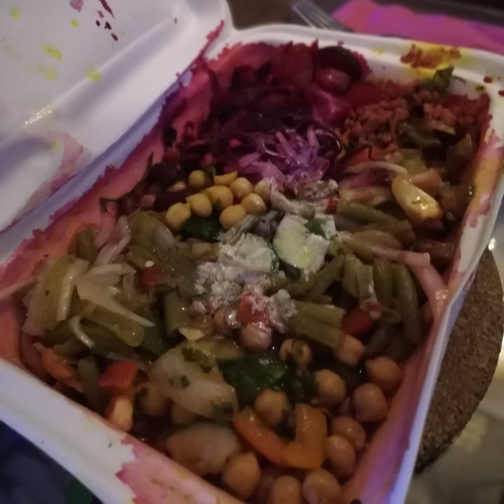 photo of Kiez Vegan Gemischte Salate mittel shared by @markus09 on  30 Aug 2021 - review
