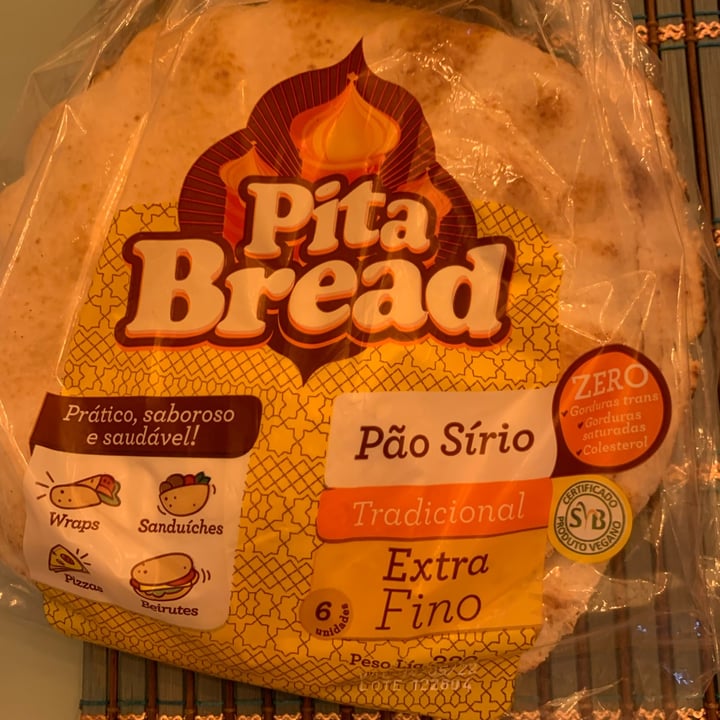 photo of Pita Bread Pão Sírio shared by @alenolasco on  08 May 2022 - review