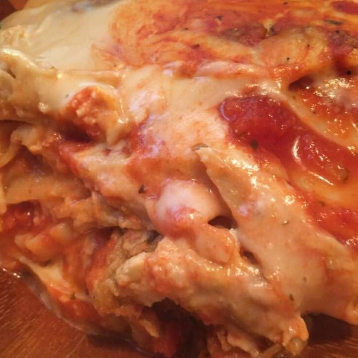 review photo of Three Girls Vegan Creamery Lasagna shared by @options1 on 05 Oct 2021 - review