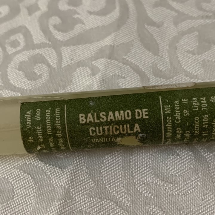 photo of cuidados pessoais, curiculas Hidratação De Cutícula shared by @elvira18 on  02 May 2022 - review