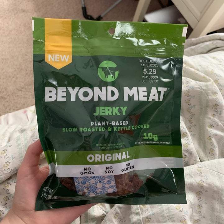 photo of Beyond Meat Jerky Original shared by @zanderzuku on  25 Jul 2022 - review