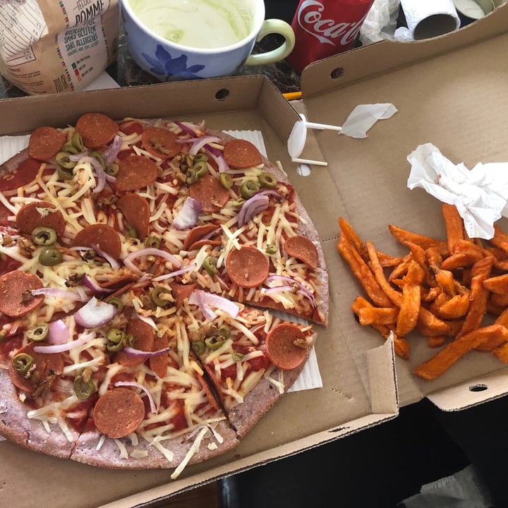 photo of Pizza Pizza Plant Based Pizza shared by @chayah on  19 Jan 2021 - review