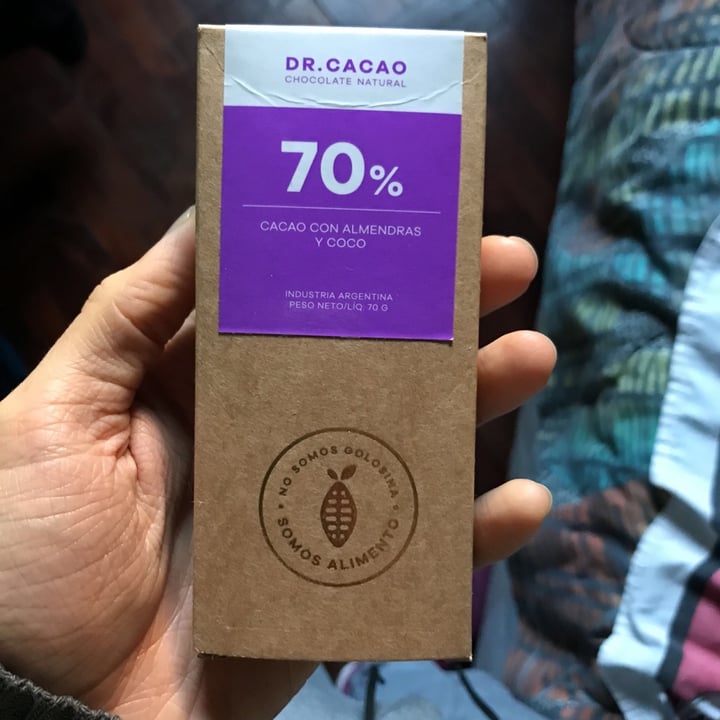 photo of Dr. Cacao Chocolate con Almendras y Coco 70% shared by @nachoto on  24 Jul 2020 - review