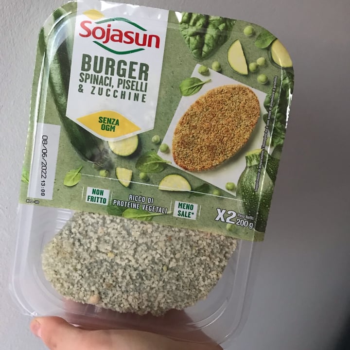 review photo of Sojasun Burger Spinaci, Piselli e Zucchine shared by @valeria96 on 27 May 2022 - review