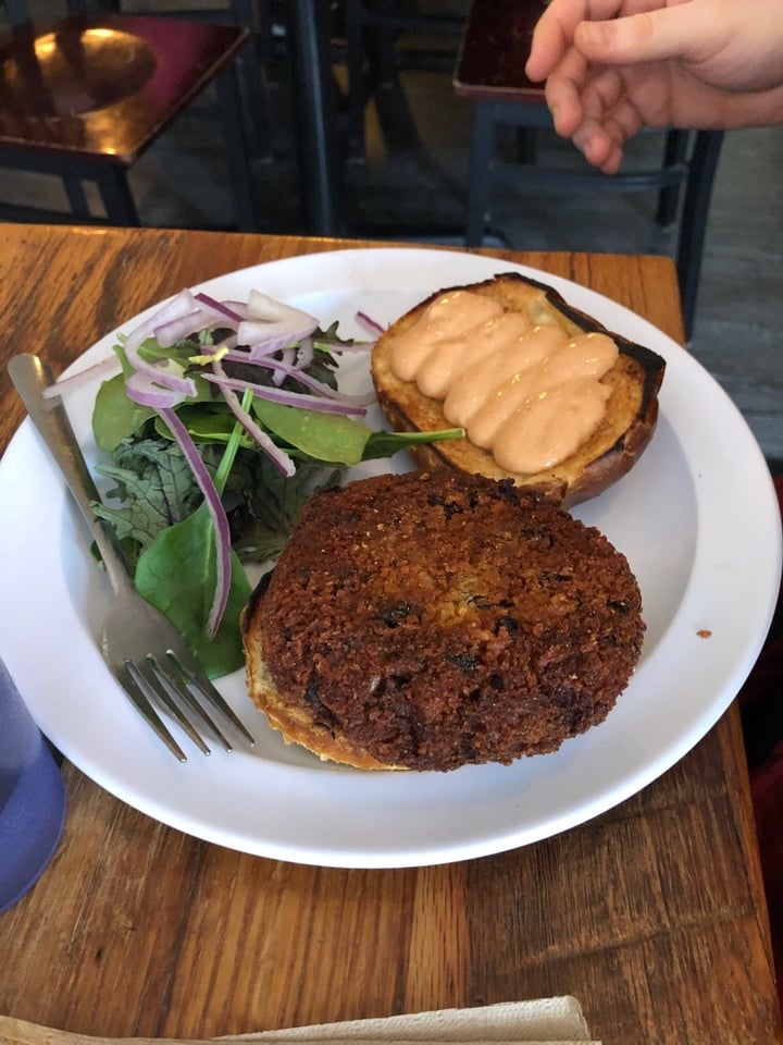 review photo of Lulu's Local Eatery, LLC Black bean burger shared by @klc on 13 Jan 2020 - review
