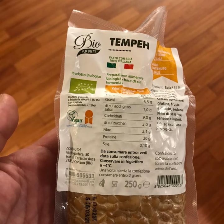 review photo of Bio Appetì Tempeh shared by @rebeccaveg on 02 Dec 2021 - review
