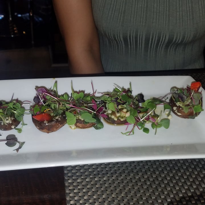 photo of Shojin stuffed mushrooms shared by @lluvia770 on  27 Jun 2020 - review