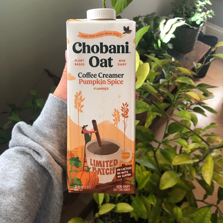 photo of Chobani Oat Coffee Creamer Pumpkin Spice shared by @garen7 on  01 Nov 2021 - review