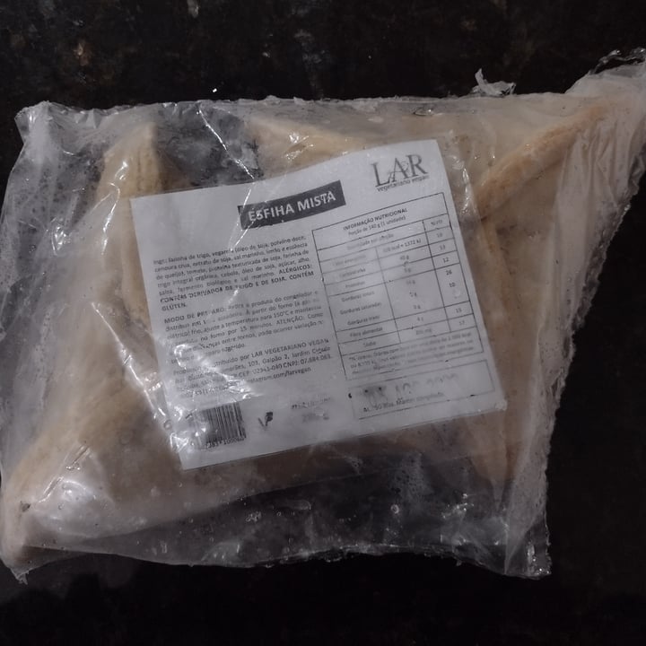 review photo of Lar vegetariano vegano Esfiha Mista shared by @biarossi on 29 Sep 2022 - review