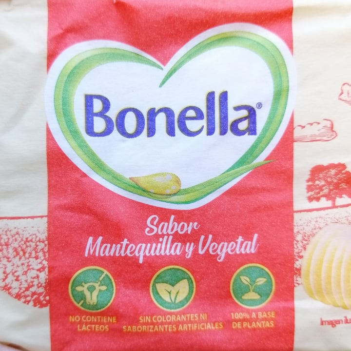 photo of Bonella Mantequilla Vegetal shared by @carenfg on  09 Feb 2022 - review