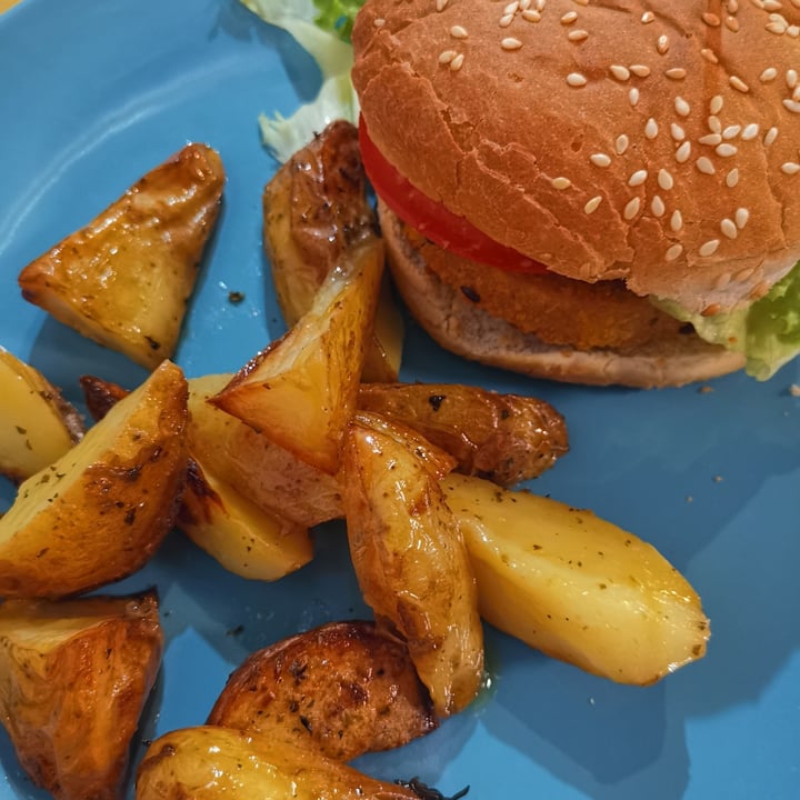 photo of Kitchen @more hamburger vegetariano (variante vegan) shared by @chiarabrambs on  18 May 2022 - review