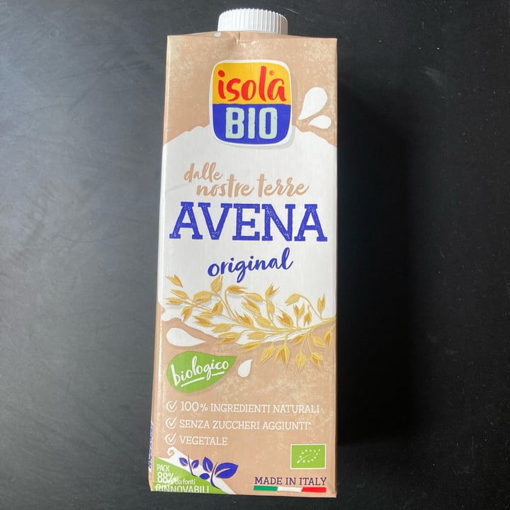 photo of Isolabio Bevanda di avena shared by @theveganaffair on  14 Jan 2022 - review