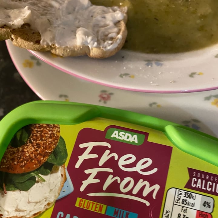 photo of Asda Free From Soft cheese shared by @christinexxx on  05 Jan 2022 - review