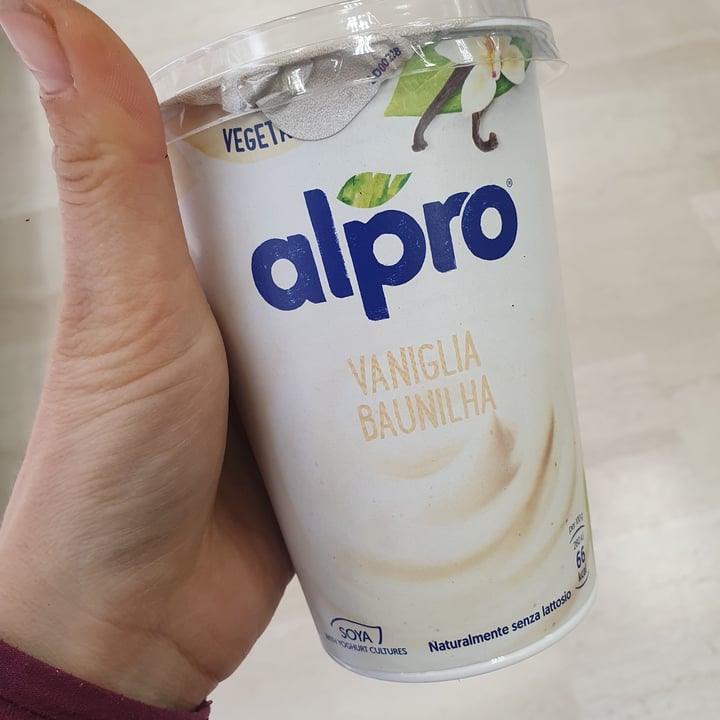 photo of Alpro Soy Yogurt Vanilla shared by @lindasunny on  31 Mar 2022 - review