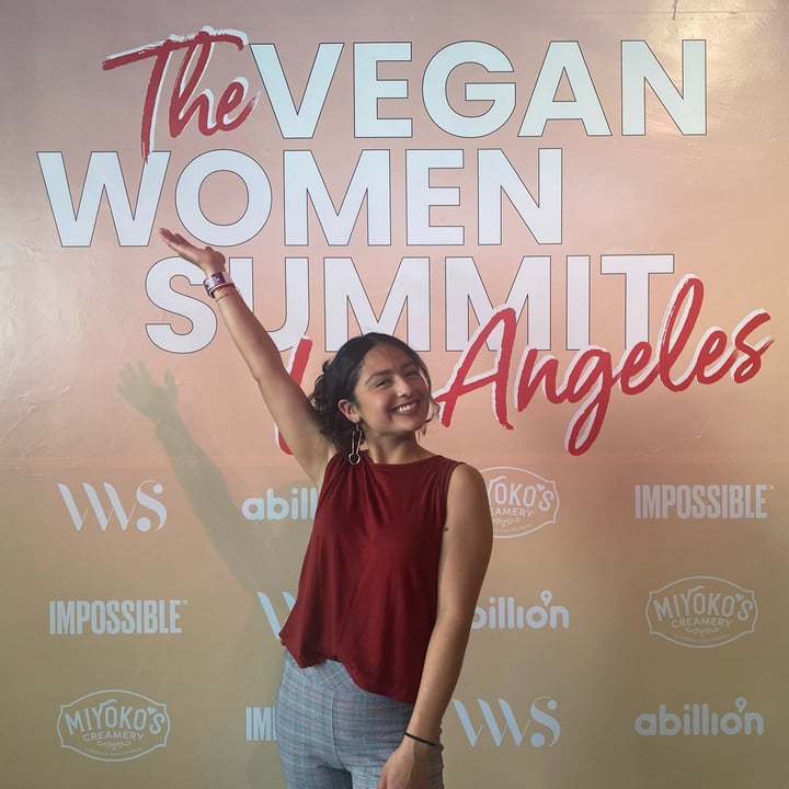 photo shared by @wheresariana on  08 Apr 2022 - post