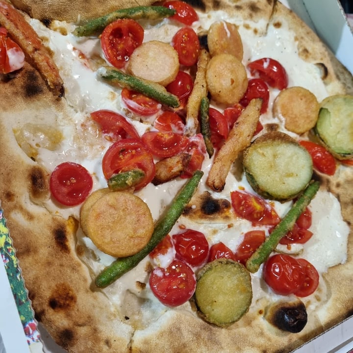 photo of Mamopizza Pizza Tempora d'estate vegan shared by @francy82 on  11 Sep 2022 - review