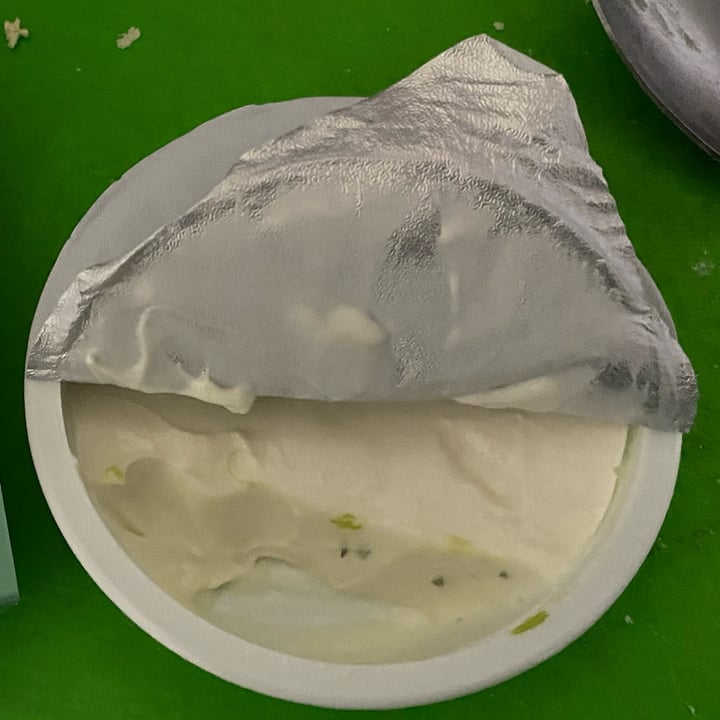 review photo of ioVEG Formaggio Spalmabile Con Erba Cipollina shared by @laura00 on 21 Oct 2022 - review