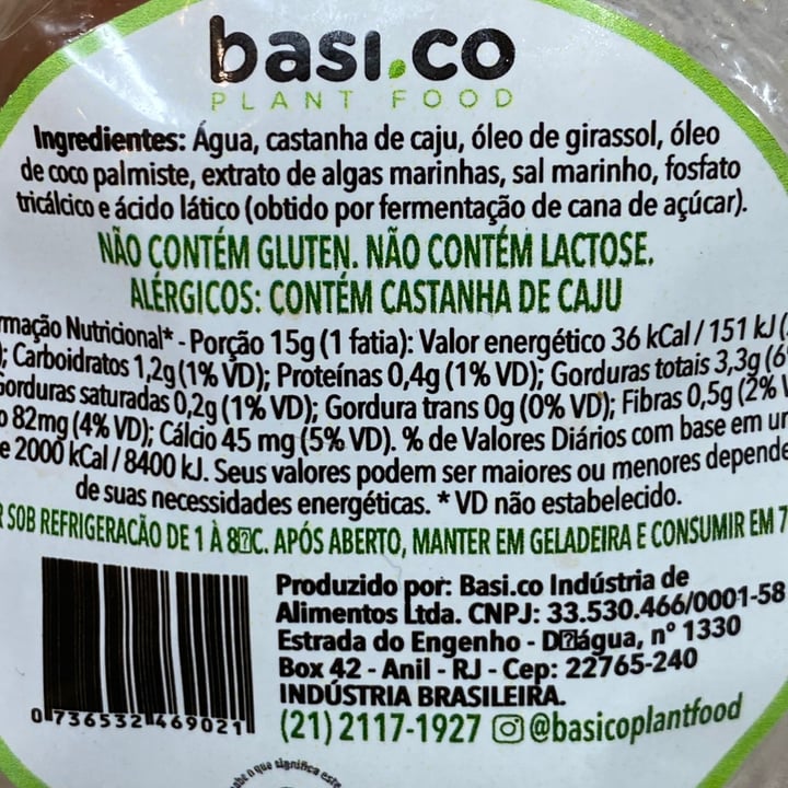 review photo of Basi.co Queijo Vegetal tipo Minas Frescal shared by @maryanamatinez on 21 Nov 2021 - review