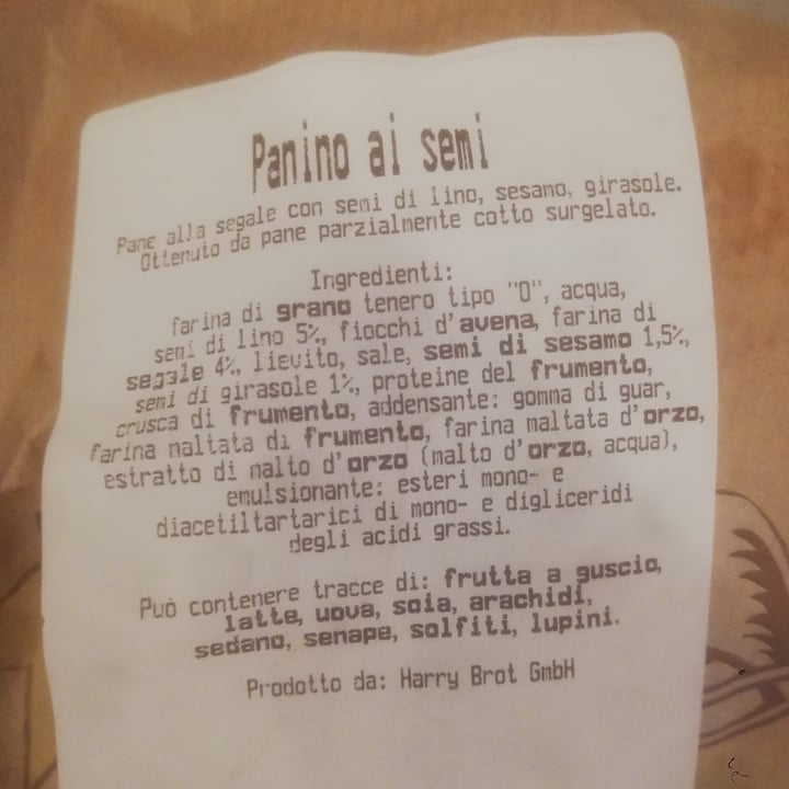 photo of Vemondo  Panino ai semi shared by @alexxxx on  08 Aug 2020 - review