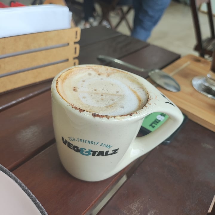 review photo of Veg&Talz Capuccino shared by @tatianapepe on 04 Oct 2022 - review