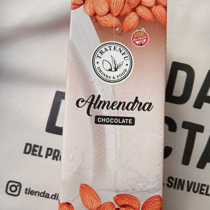 photo of Tratenfu Leche de Almendras Chocolate shared by @andyeb on  07 Jan 2021 - review
