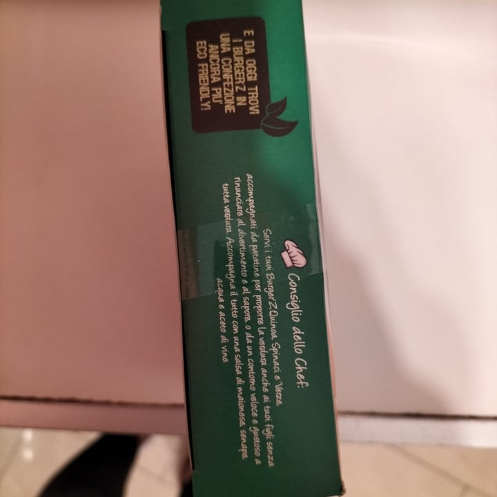 review photo of Zerbinati Burgerz Quinoa Spinaci e Verze shared by @ambr on 06 Apr 2022 - review