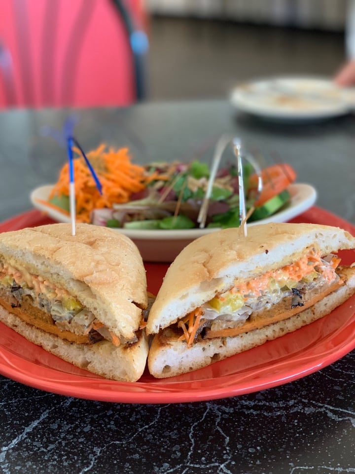 photo of The Cheeze Factory Restaurant Deli-icious sandwich shared by @dirtysnouts on  05 Jan 2019 - review