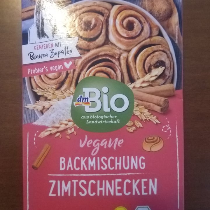 photo of dmBio Vegane backmischung Zimtschnecken shared by @giup on  15 Apr 2022 - review