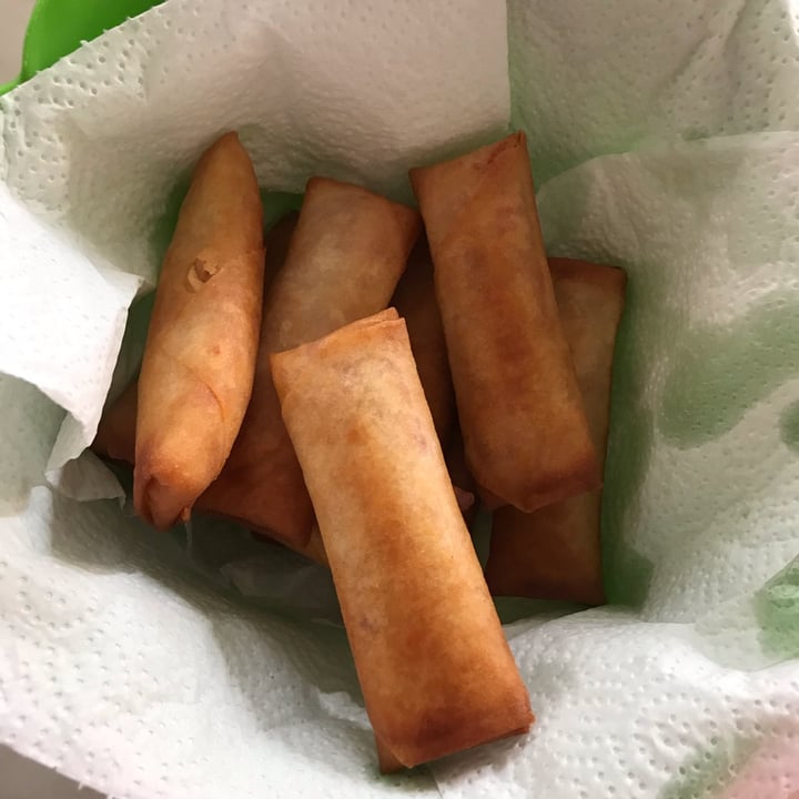 photo of Vegusta Vegan roll shared by @panchiiiii on  25 Jun 2022 - review