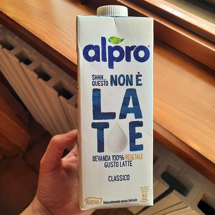 photo of Alpro This is Not Milk Classic Questo Non è Late Classico shared by @biotwins on  14 Aug 2022 - review