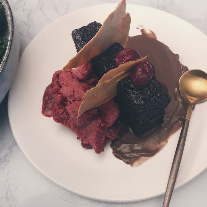 review photo of HRVST Cafe & Bar Blackforest cake shared by @smoothievore on 10 Jun 2018 - review