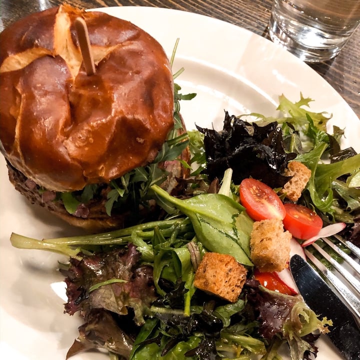 review photo of The Monk's Cellar Vegan Burger shared by @jaemse on 09 Mar 2020 - review