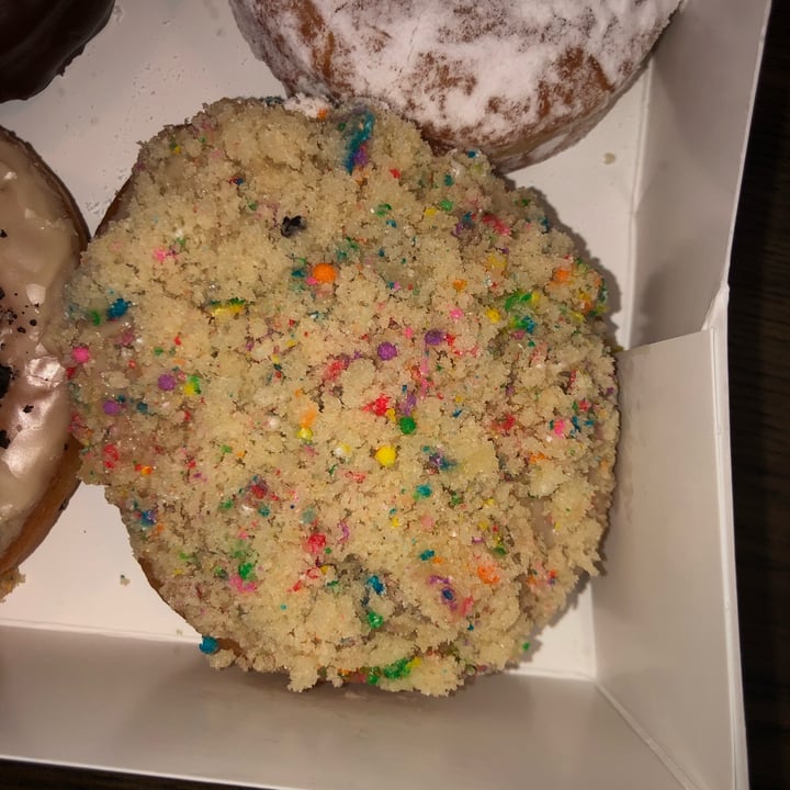review photo of Beechwood Doughnuts Birthday cake doughnut shared by @tiascaz on 23 Dec 2021 - review