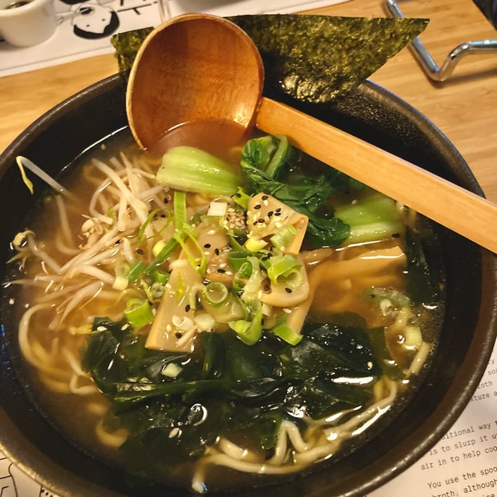 photo of Asian Ways (Paralelo) Ramen Vegetal shared by @asiayportia on  25 Mar 2022 - review