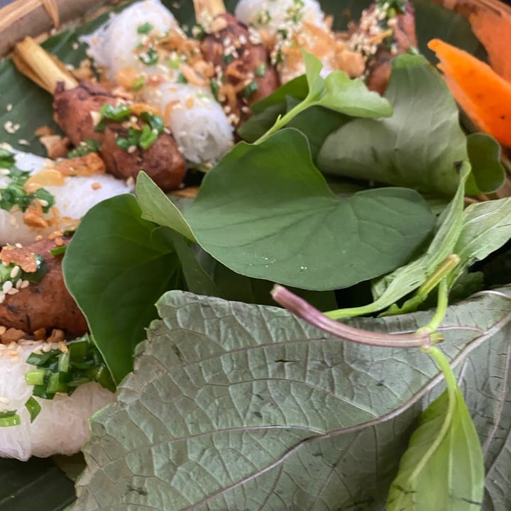 photo of Shamballa Vegetarian Restaurant & Tea House Bánh Hỏi shared by @abillionloves on  08 Jun 2021 - review