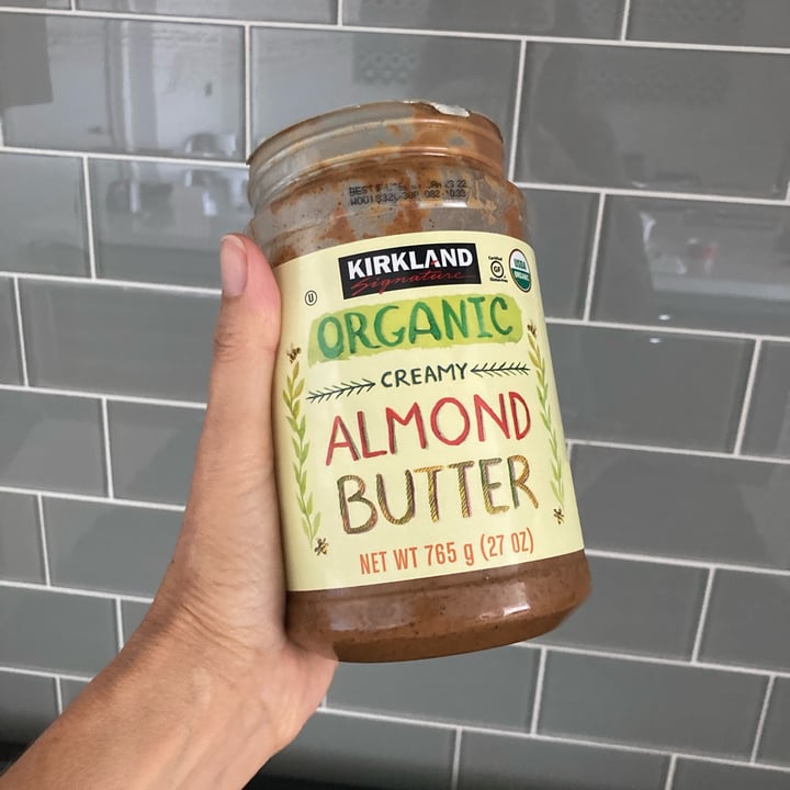 photo of Kirkland Signature Almond butter shared by @kakiin on  03 Sep 2022 - review