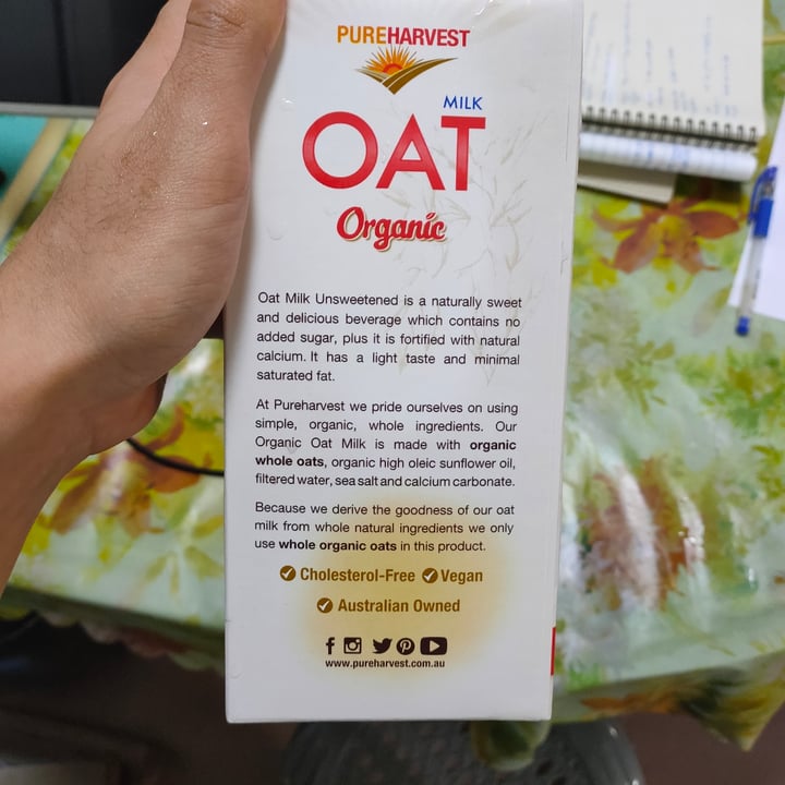 review photo of Pureharvest Oat Milk Unsweetened shared by @edenlim on 20 Feb 2021 - review