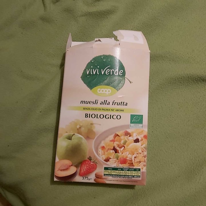 photo of Vivi Verde Coop Muesli alla frutta shared by @francescocrll on  20 Apr 2021 - review