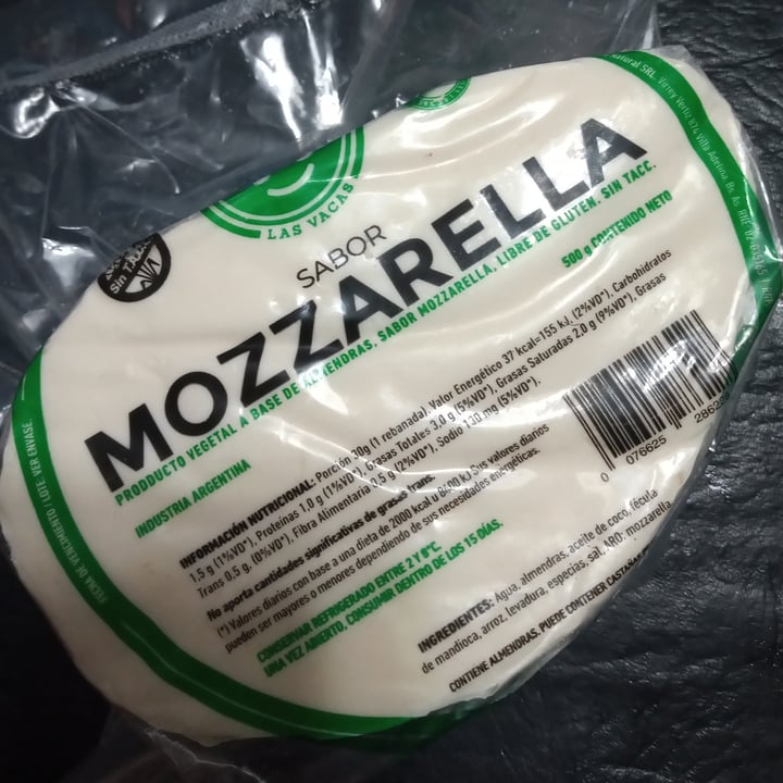 photo of Felices Las Vacas Mozzarella  shared by @popitebele on  11 Aug 2020 - review