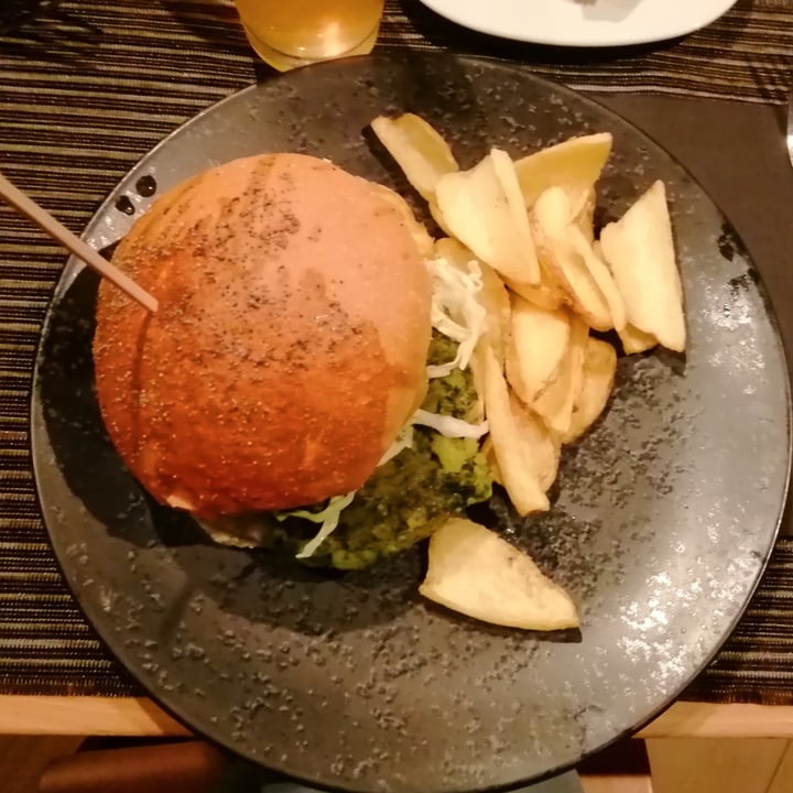 photo of Il Lupo Pub Bistrot Avellino Burger Attenti Al Lupo shared by @anny80 on  18 Nov 2022 - review